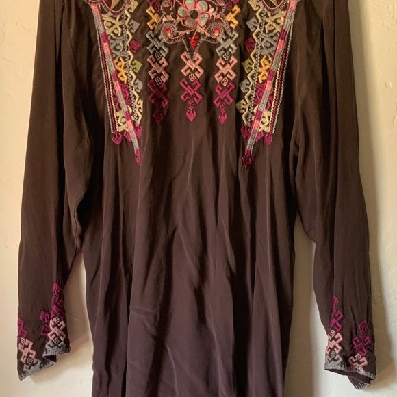 Johnny Was / Biya Silk Embroidered Top - Picture 2 of 4